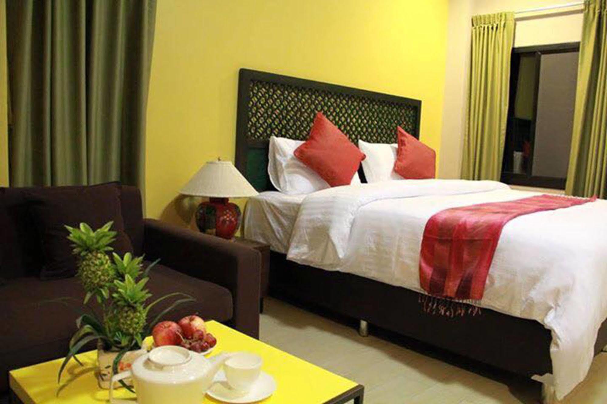 Hotel Mulberry House Pak Thong Chai Exteriér fotografie