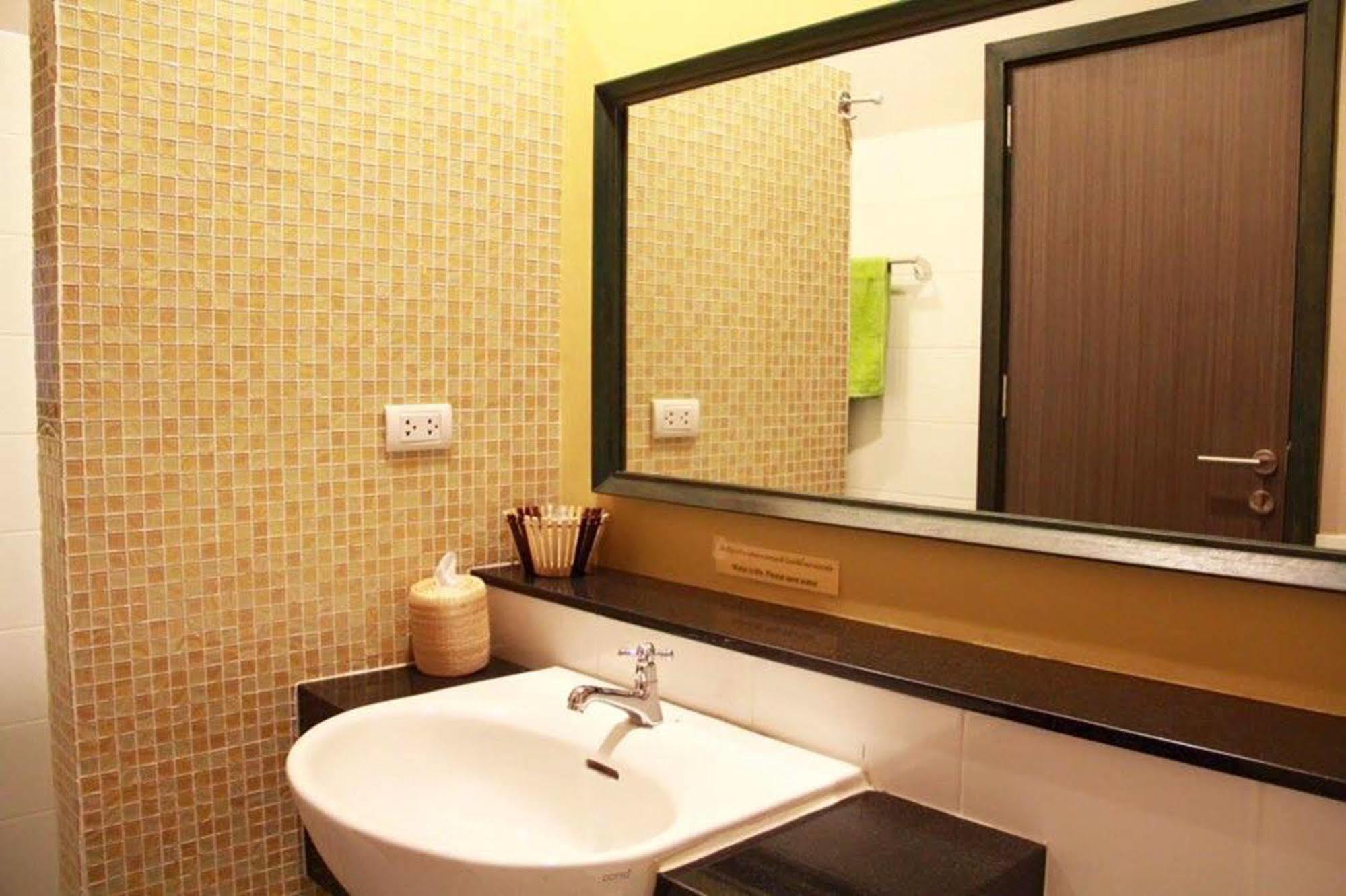 Hotel Mulberry House Pak Thong Chai Exteriér fotografie